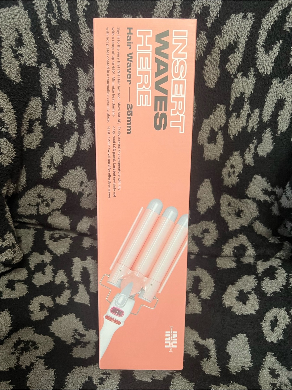 Insert Waves 25mm Pink Hair Waver – Triple Barrel Styling Iron